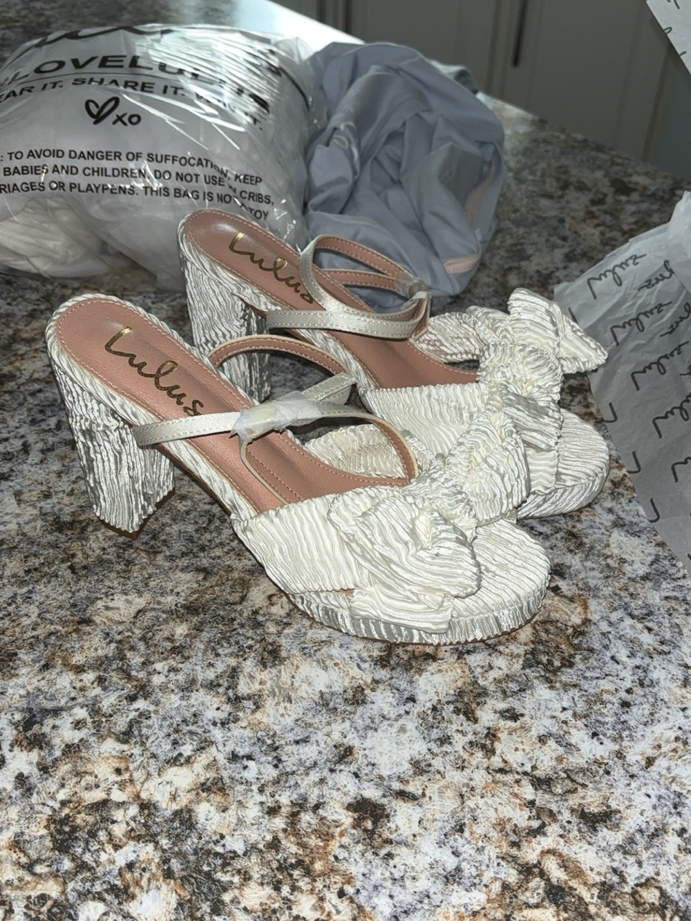 Lulu’s White Wedge Heel